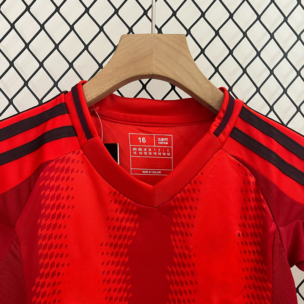 Bayern Munich 24-25 Home Children’s Kit Parche Especial