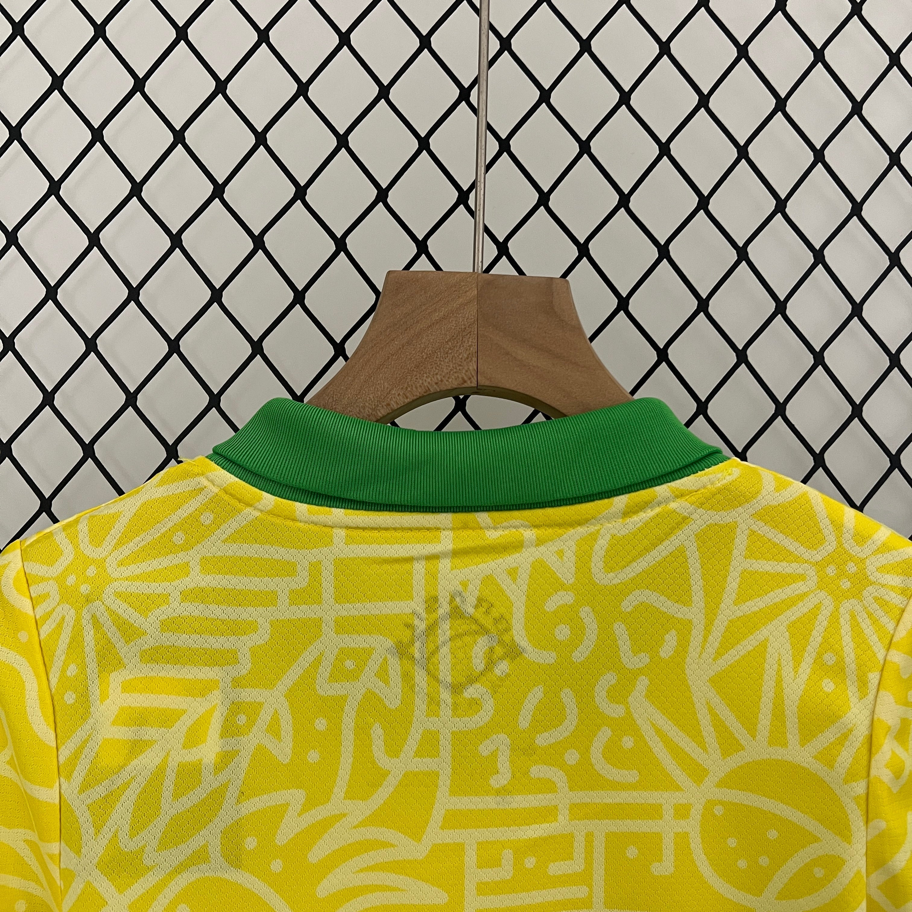 Brazil 24-25 Home Children’s Kit Personalizado
