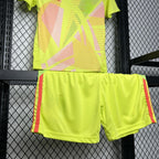 Celtic 24-25 Goalkeeper Yellow Children’s Kit Parche Especial