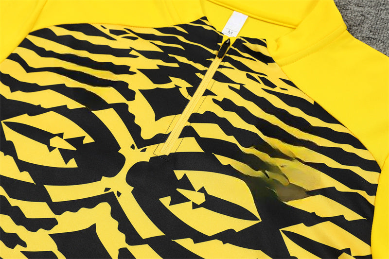 Borussia Dortmund 24-25 Half-Zip Model 2 Tracksuit Ropa Deportiva