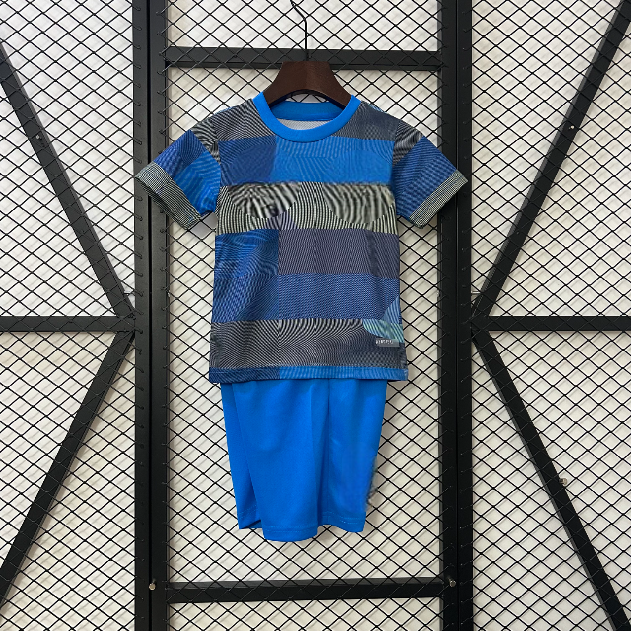 Equipamento Infantil RM 25-26, Treino