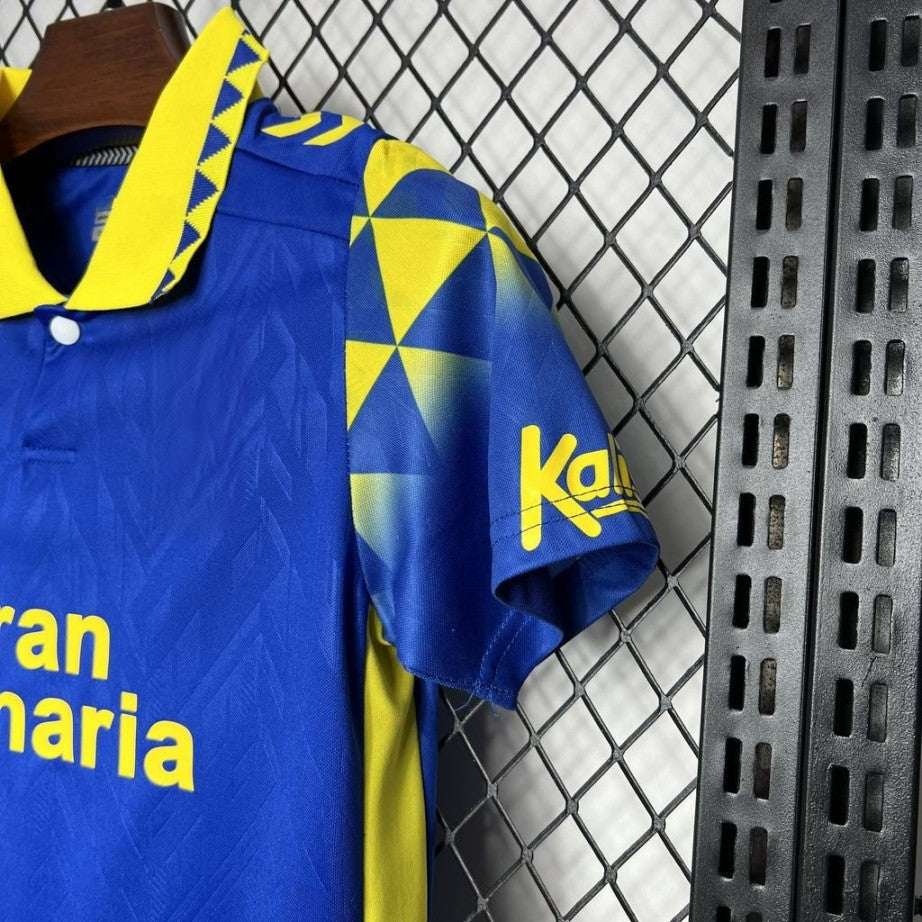 Las Palmas 24-25 Away Children’s Kit Personalizado