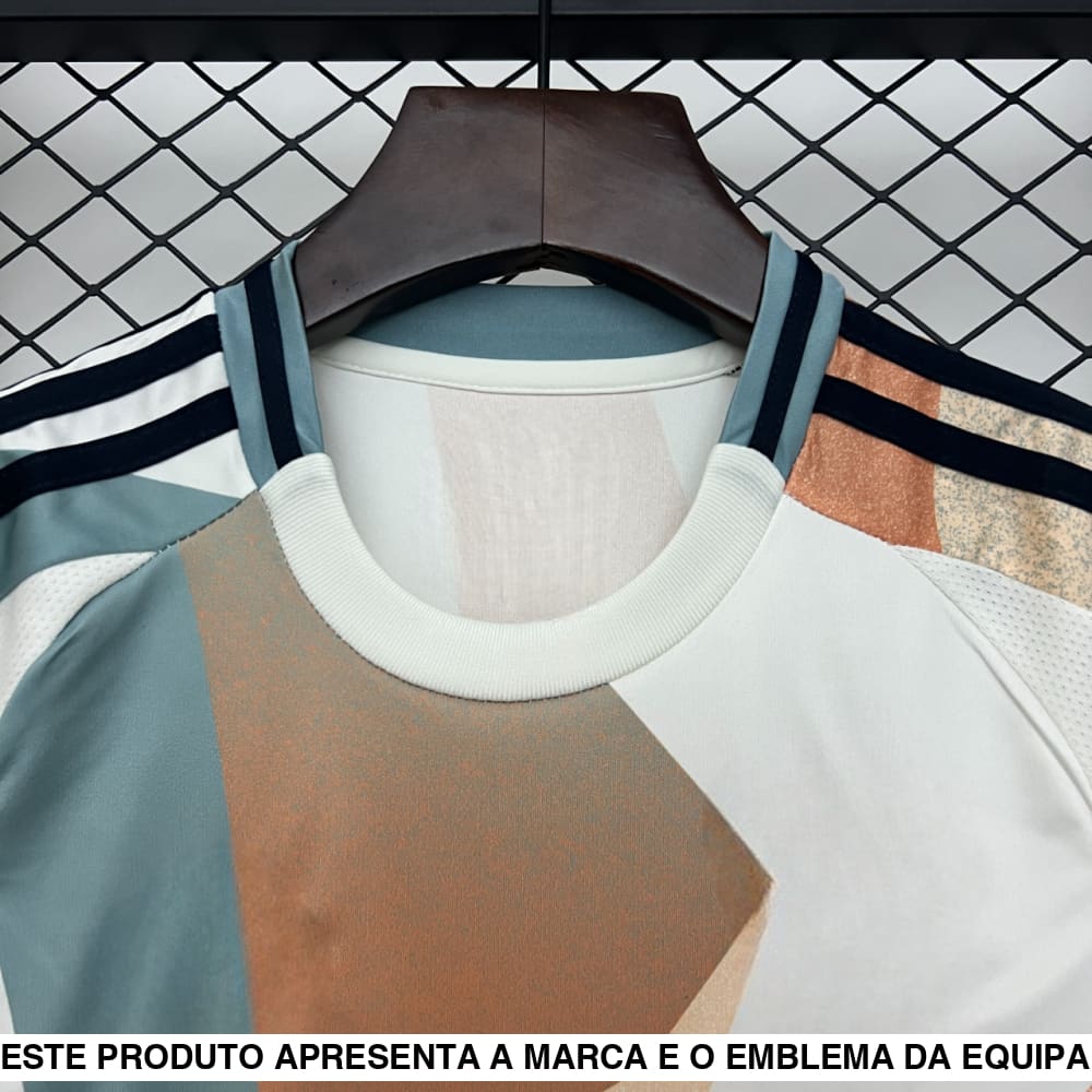 Equipamento Infantil Espanha 25 26 Alternativa Equipación Niño