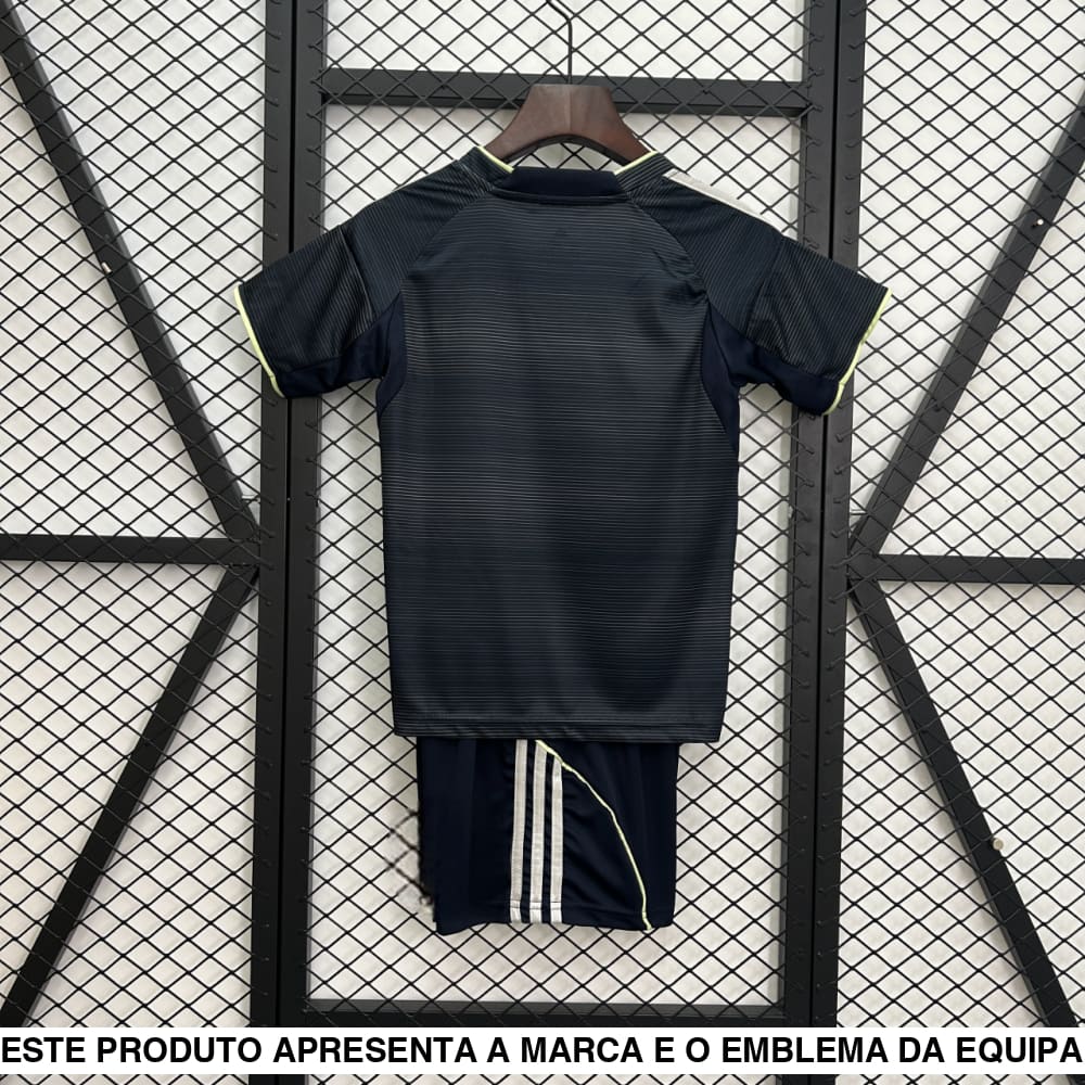 Equipamento Infantil RM 25 26 Alternativa Equipación Niño