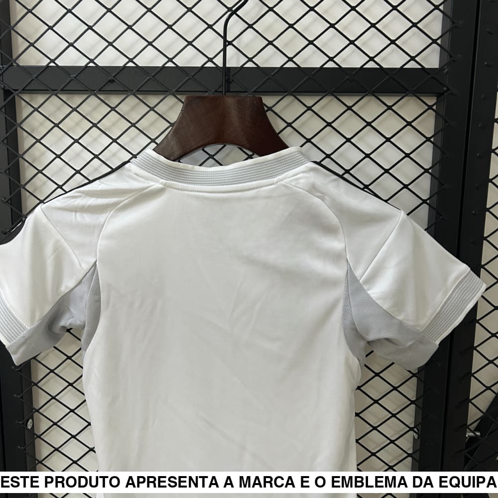 Equipamento Infantil RM 25 26 Principal, Equipación Niño