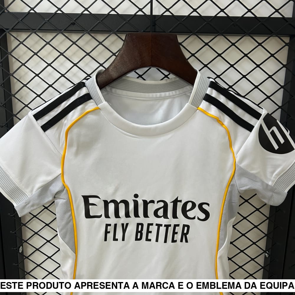 Equipamento Infantil RM 25 26 Principal, Equipación Niño