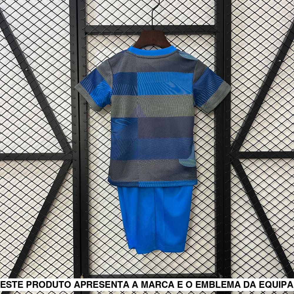 Equipamento Infantil RM 25 26 Treino Equipación Niño