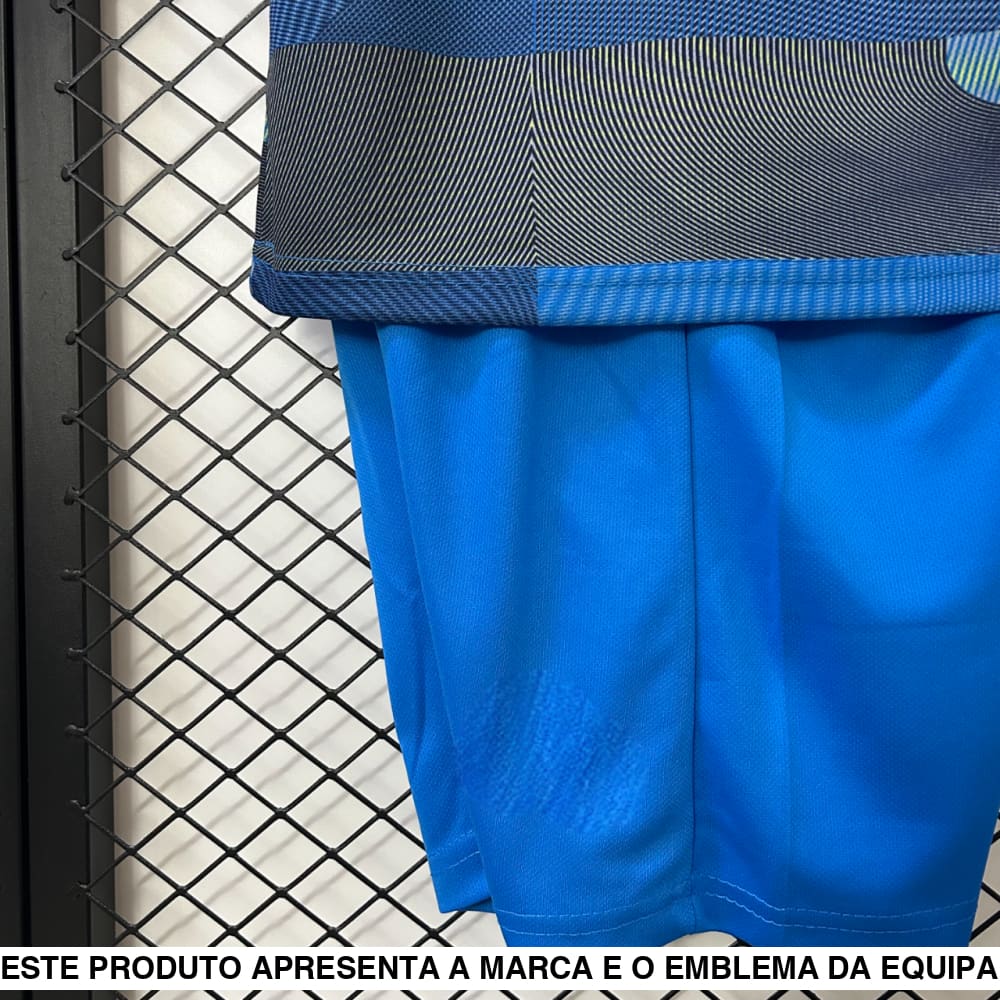 Equipamento Infantil RM 25 26 Treino Equipación Niño