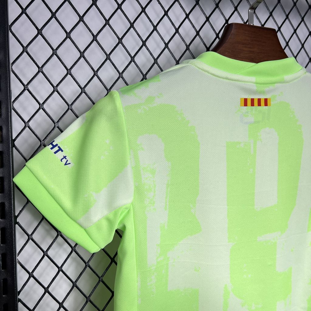 Barcelona 24-25 Third Kit Children’s Parche Especial