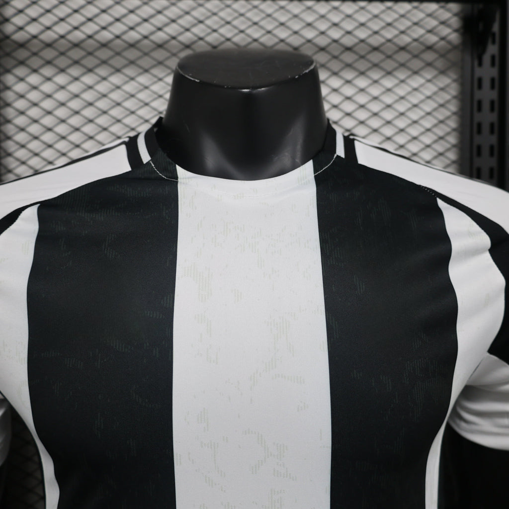 Juventus 24-25 Home (Player Version) Shirt Camiseta De Futbol