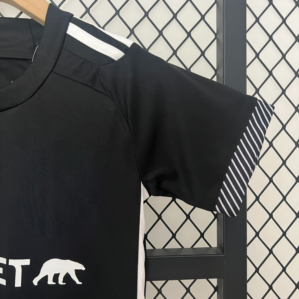 Colo-Colo 24-25 Away Children’s Kit Personalizado