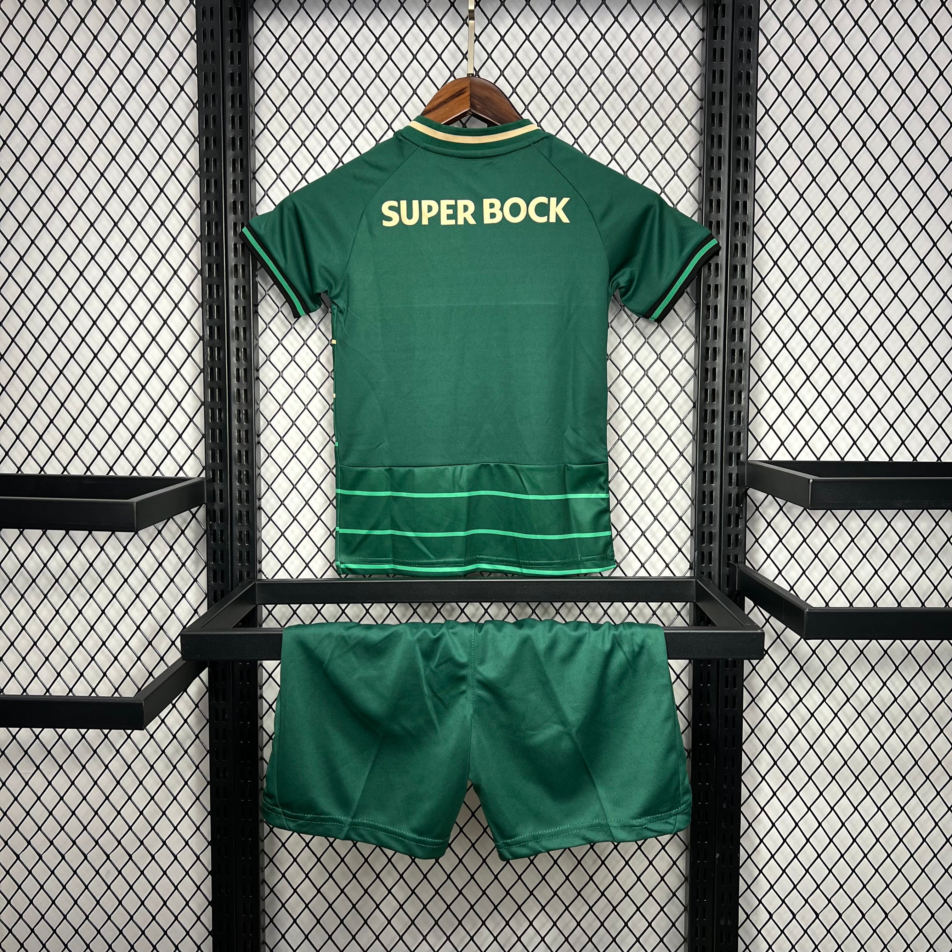 Sporting Portugal 24-25 Away Children’s Kit Personalizado