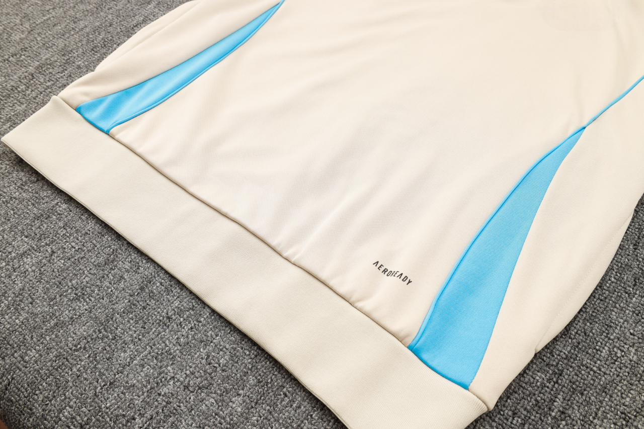Argentina 24-25 Half-Zip With Hood Model 1 Tracksuit Ropa Deportiva