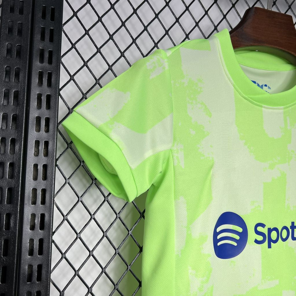 Barcelona 24-25 Third Kit Children’s Parche Especial