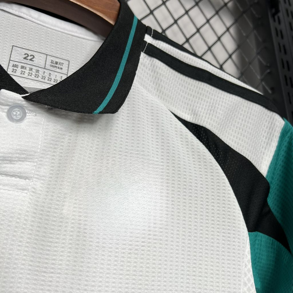 Newcastle 24-25 Third Kit Children’s Personalizado