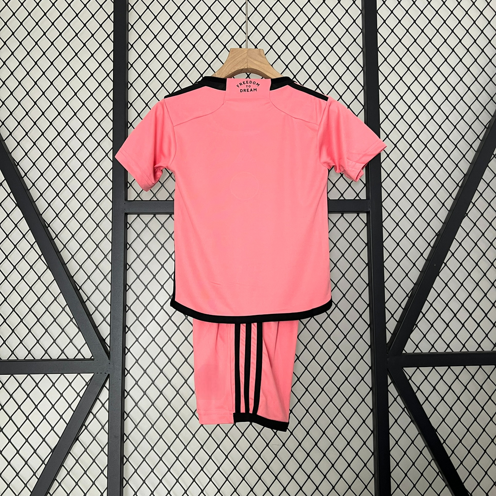 Inter Miami 24 - 25 Home Children’s Kit Parche Especial
