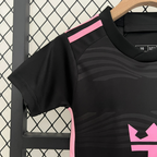 Inter Miami 24 - 25 Away Children’s Kit Parche Especial