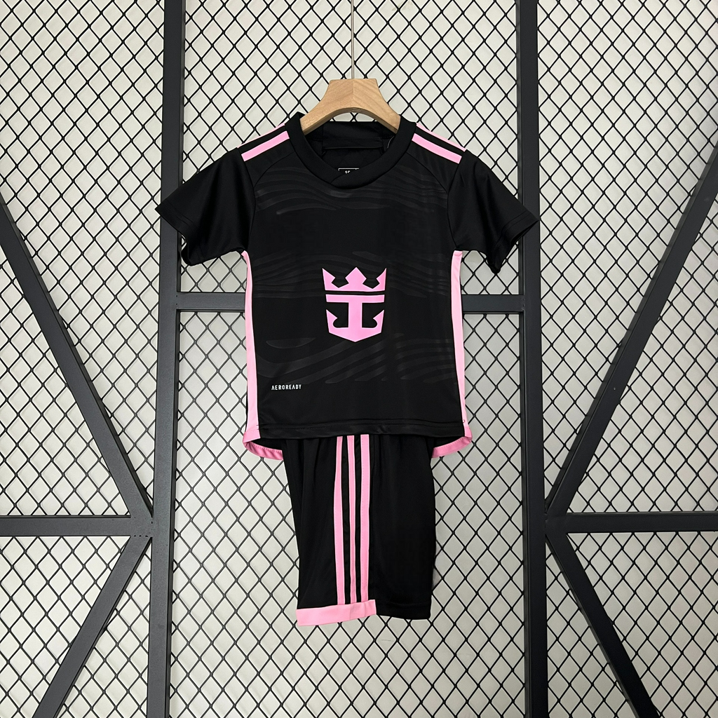 Inter Miami 24 - 25 Away Children’s Kit Parche Especial